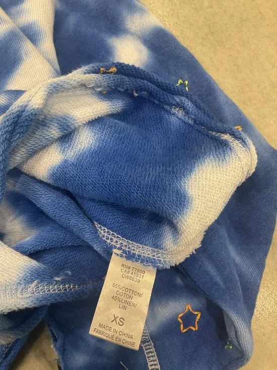 Chaser Blue & White Tie-Dye Cropped Hoodie - Picture 9 of 10